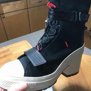 Converse Women's Chuck Taylor All Star GR82 High Top Suede Sneakers